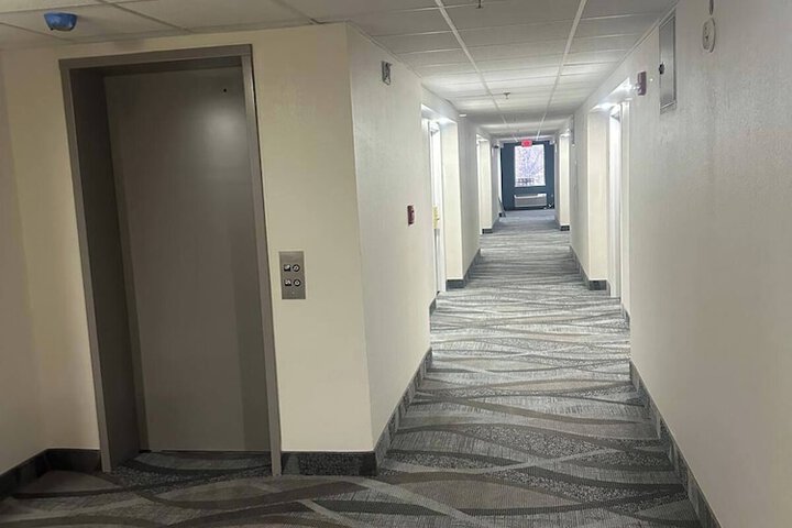 Ballroom/Hall 47 of 50