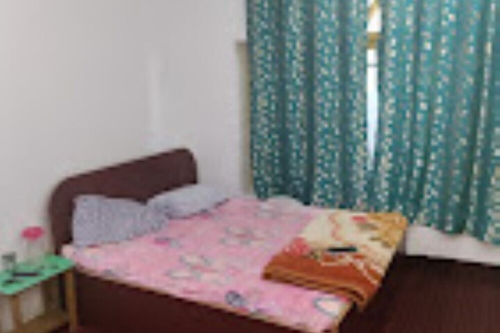 Room 7 of 17