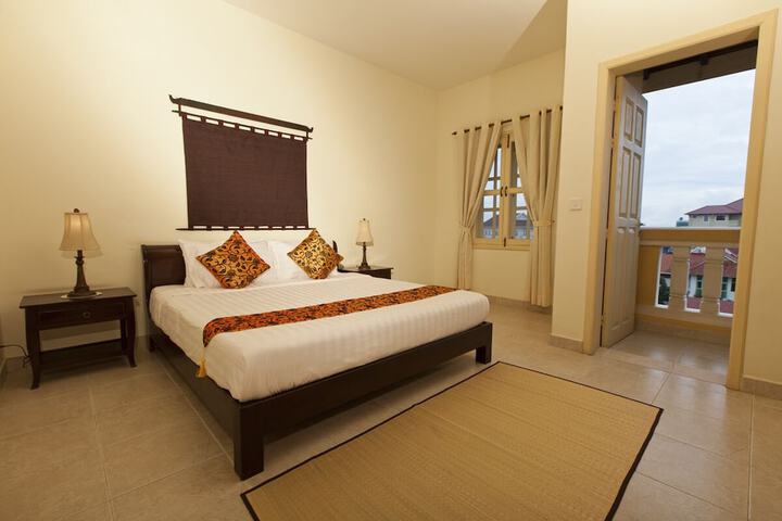 Room 14 of 50