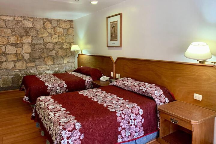 Room 4 of 47