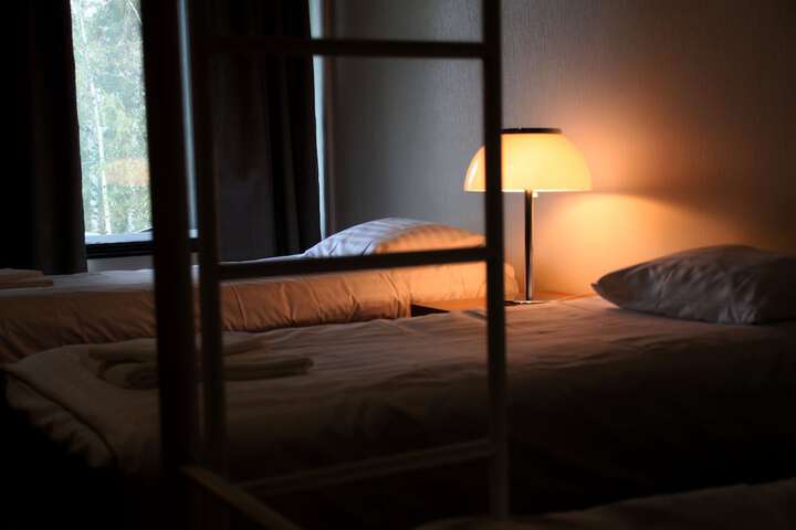 Room 26 of 100