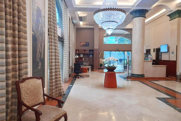 Lindo Flat REFORMADO no coração da Vila Olimpia