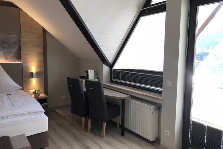 Room 48 of 82