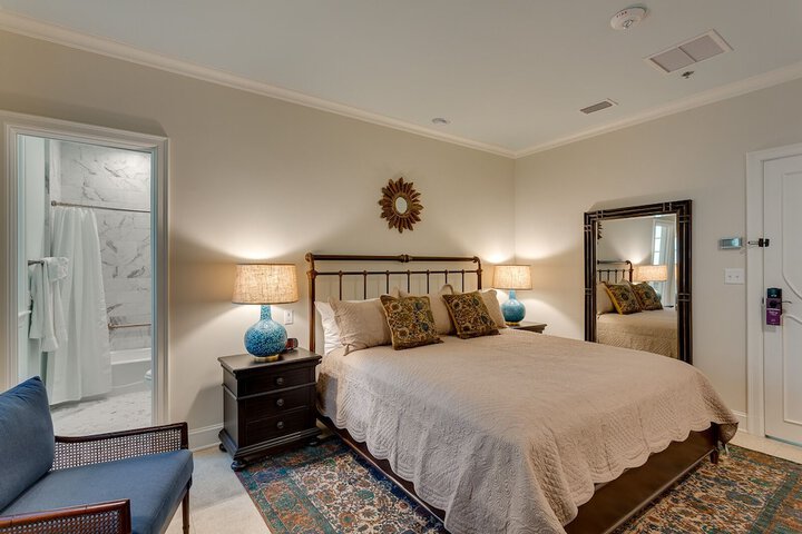 Room 14 of 31