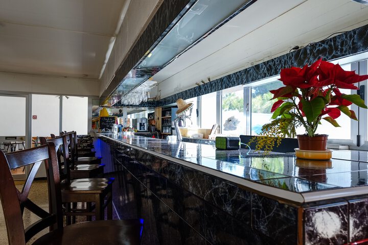 Dining Photos