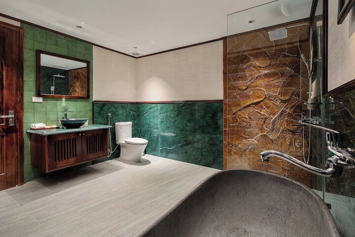 Room 20 of 45