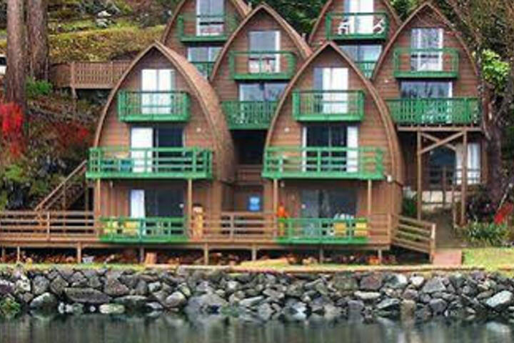 Image of Seascape Waterfront Resort