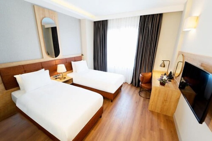 Room 31 of 110