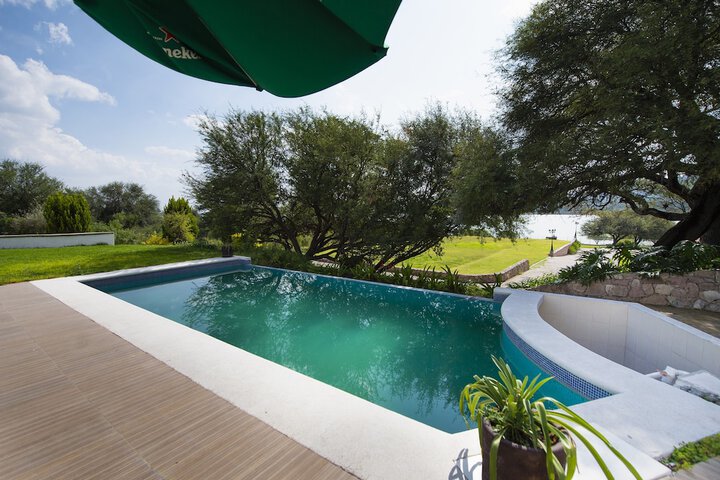 Pool Hotel