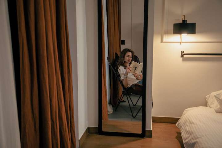Room 16 of 70