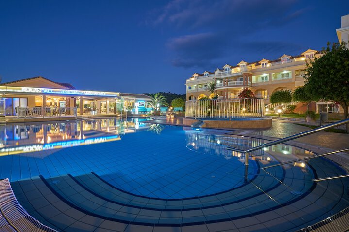 Pool 19 of 43