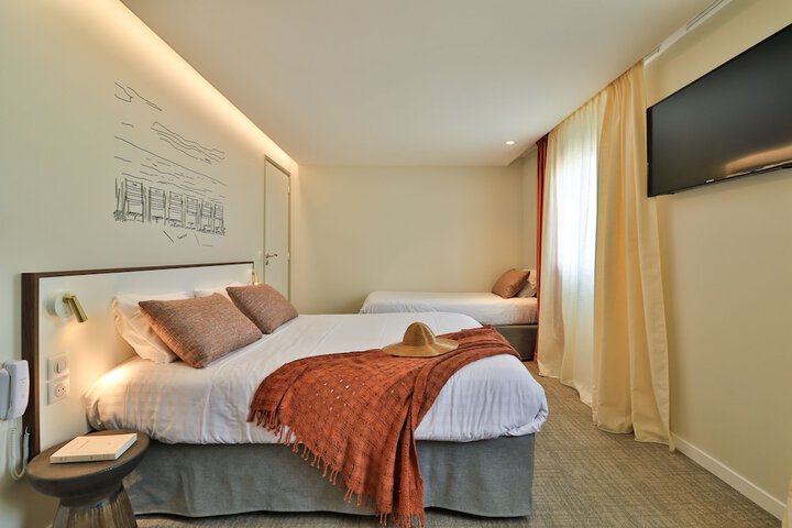 Room 22 of 80