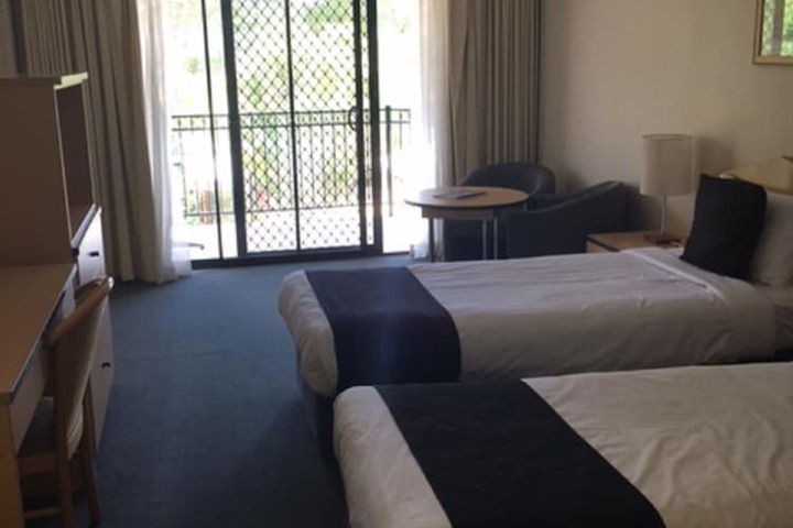 Room 20 of 34