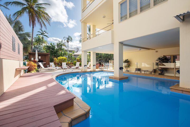 Pools & Facilities