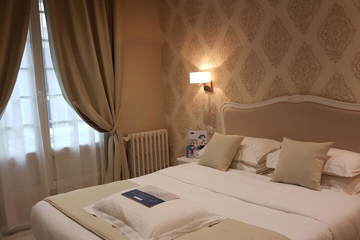 Room 138 of 225