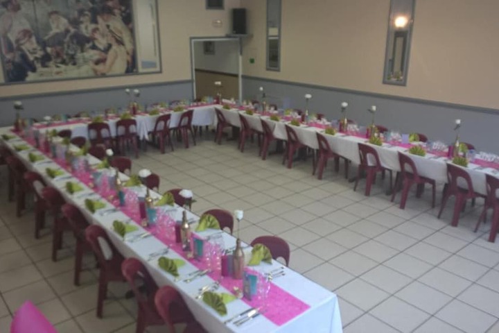 Ballroom/Hall 38 of 54