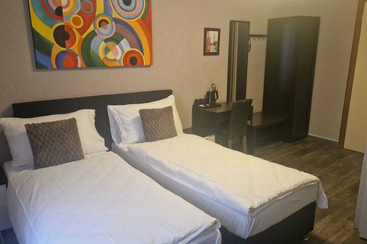 Room 22 of 58