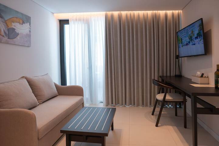 Room 87 of 142