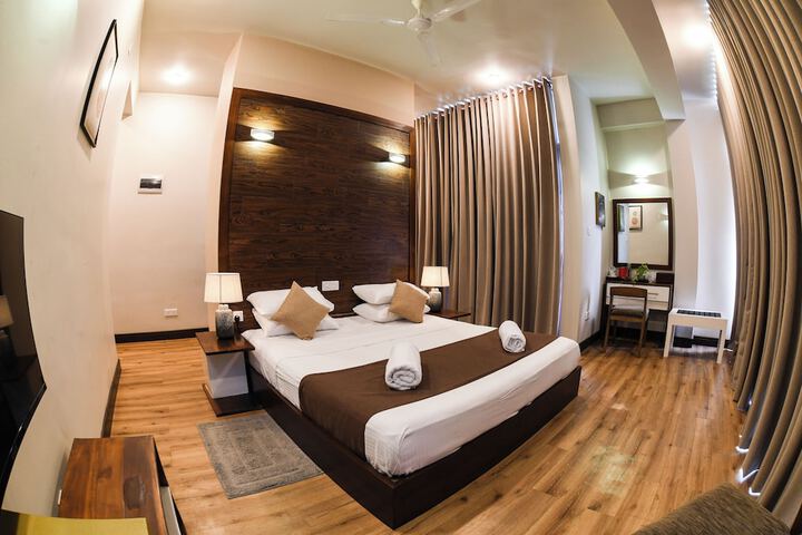 Room 62 of 171
