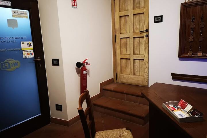 Hotel 2 of 161