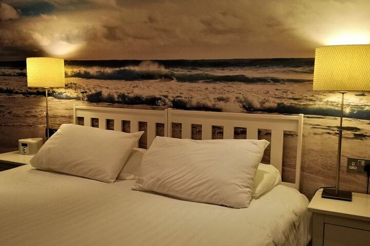 Room 16 of 88