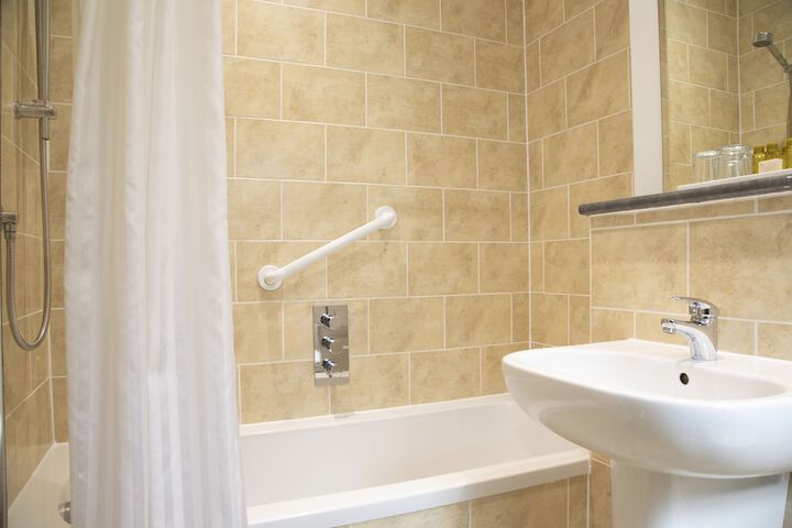 Clean Restrooms