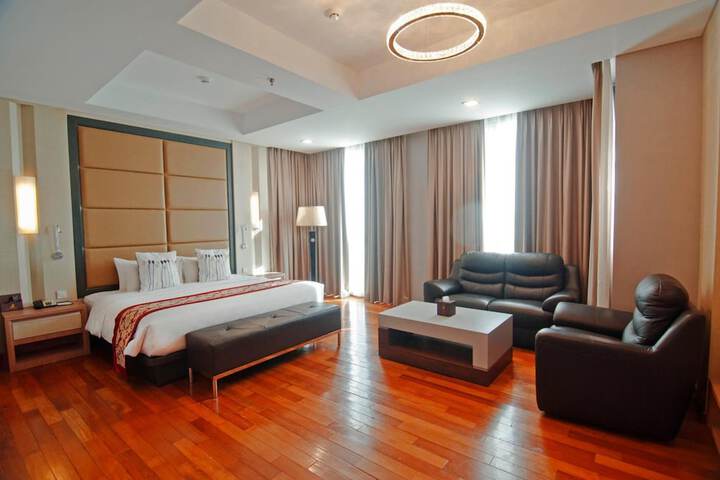 Room 13 of 55