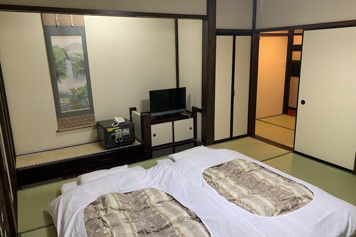 Room 17 of 55