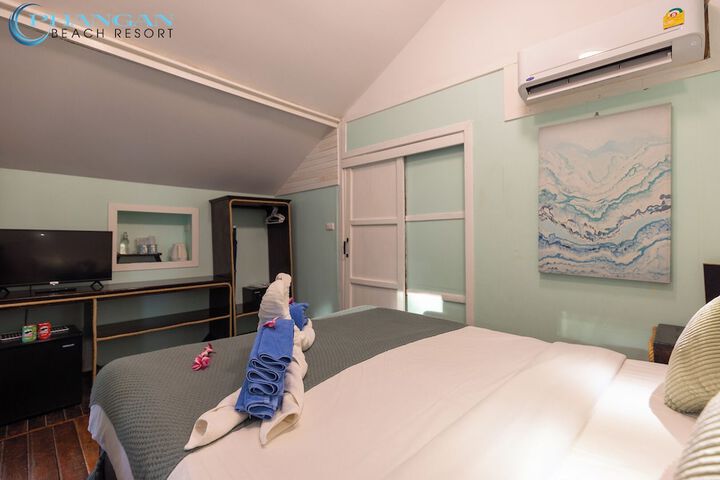 Room 12 of 80