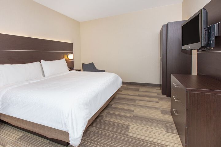 Room 20 of 74