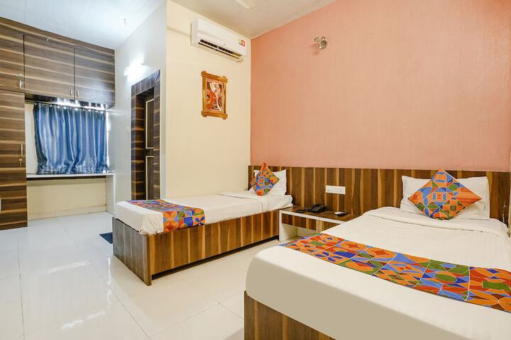 Room 22 of 29