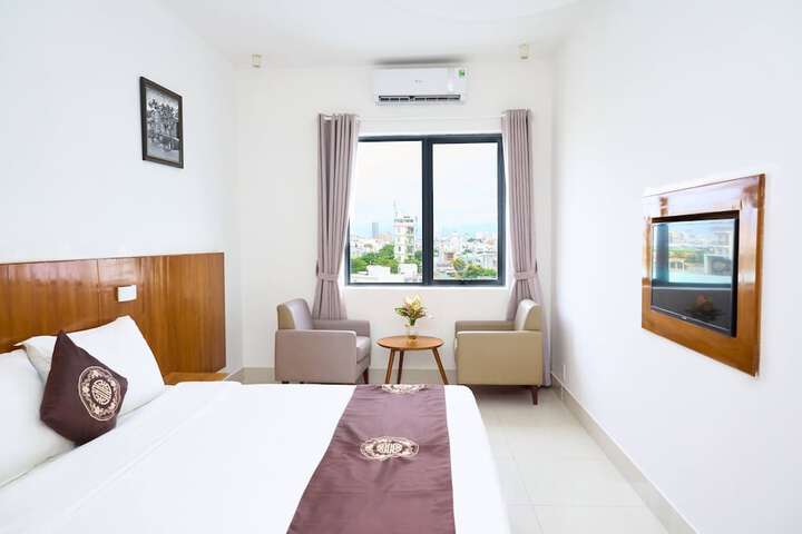 Room 12 of 62