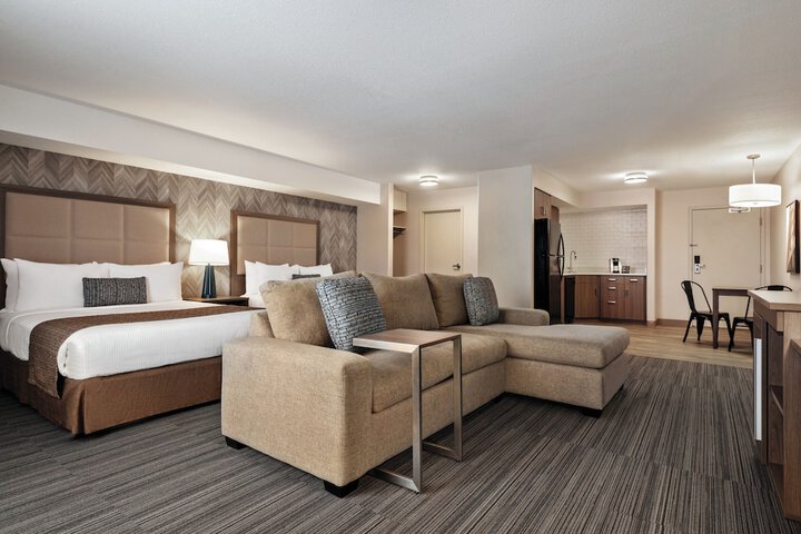 Room 8 of 44