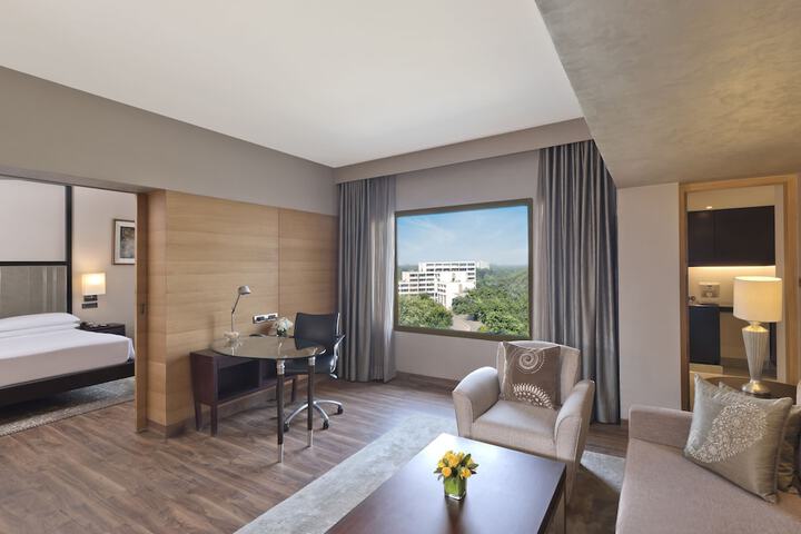 Room 36 of 119