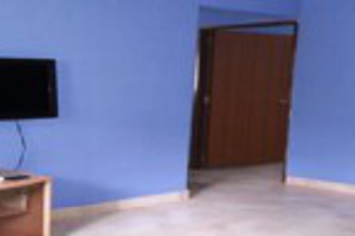 Room 15 of 16