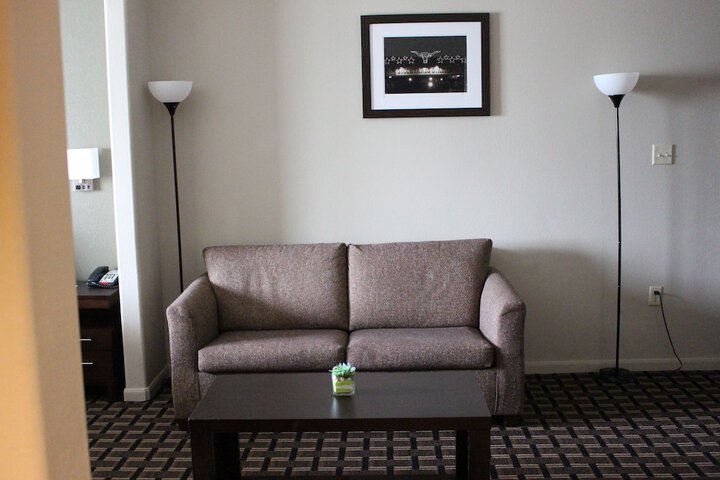 Room 29 of 65