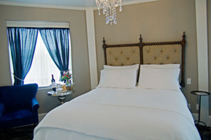 Room 18 of 47