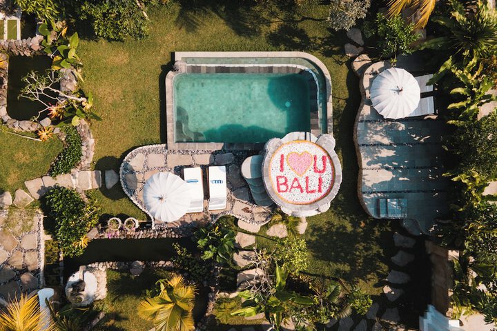 Pool 17 of 30