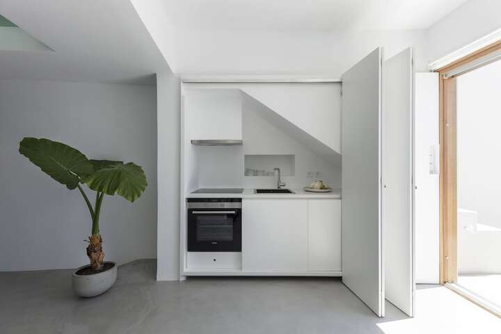 Private kitchenette