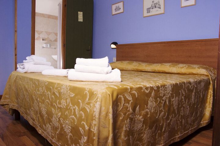 Room 21 of 81
