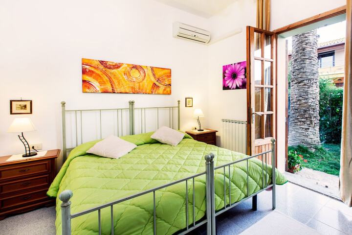 Room 8 of 39