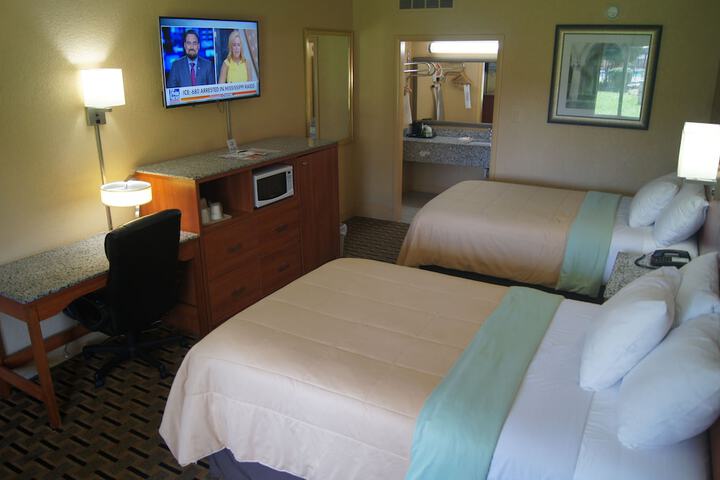 Room 22 of 101