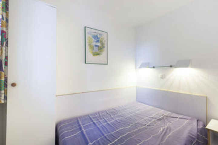 Room 64 of 132
