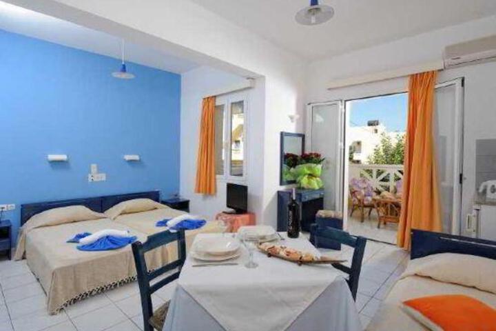 Filia Hotel Apartments