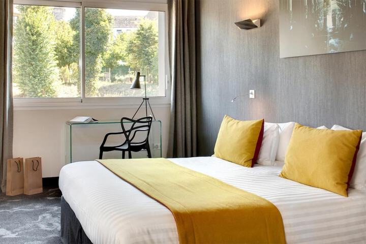 Room 20 of 64