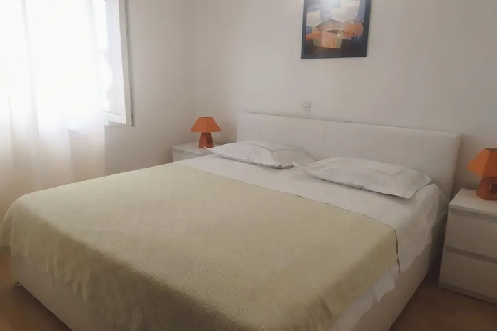 Bobi - 10 M From the sea - A1-veliki