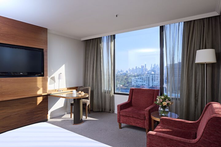 Room 12 of 74