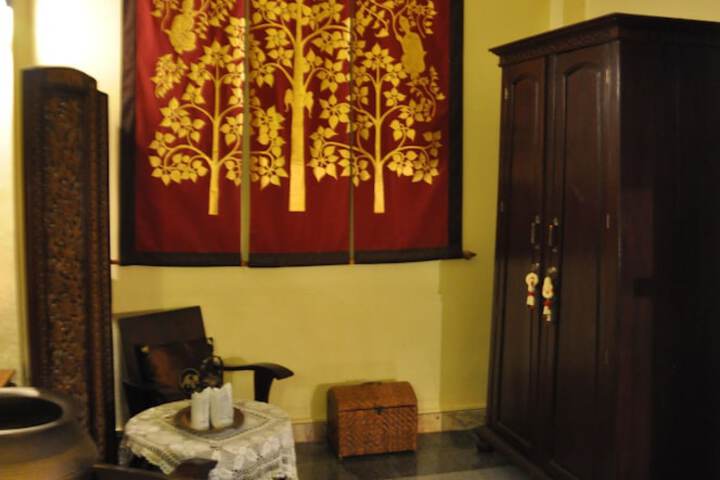 Room 66 of 161