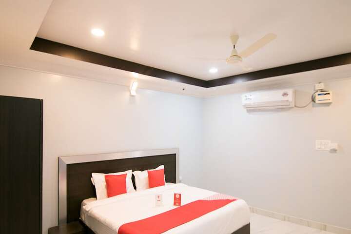 Room 12 of 14