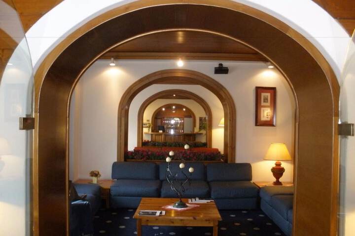 Hotel Interior 7 of 72